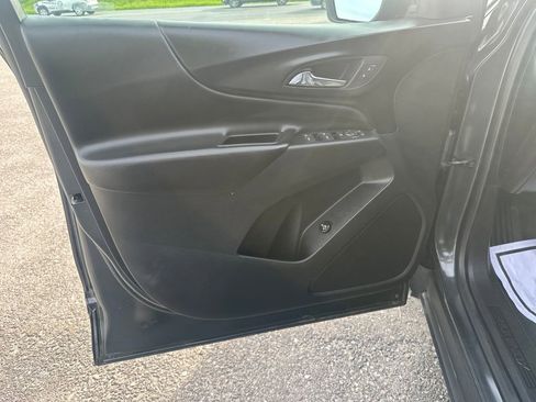 Used 2020 Chevrolet Equinox LT AWD/4WD image 10