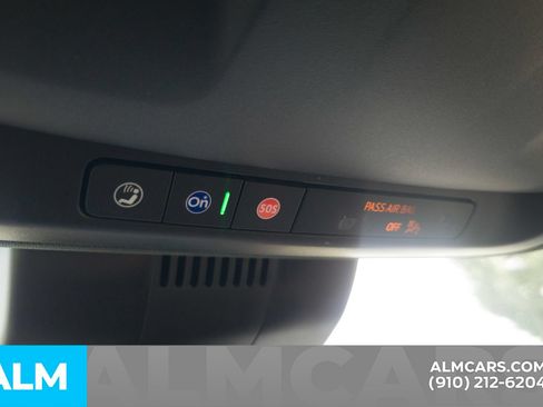 Used 2024 Chevrolet Tahoe LT RWD image 34
