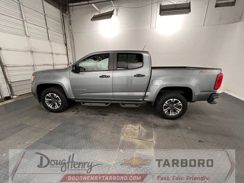 Used 2022 Chevrolet Colorado Z71 AWD/4WD image 5