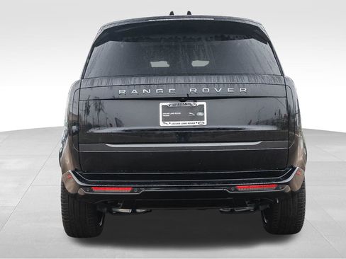 New 2025 Land Rover Range Rover SE image 6