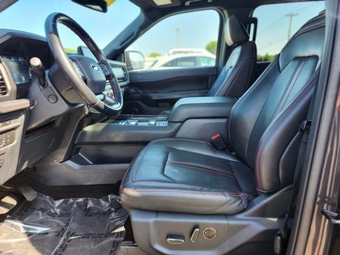 Used 2022 Ford Expedition Limited AWD/4WD image 19