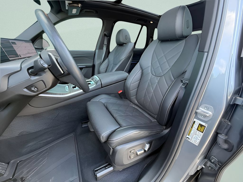 Certified 2024 BMW X5 sDrive40i w/ Premium Package RWD image 10