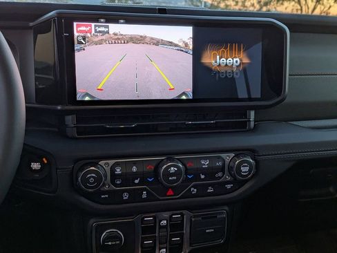 New 2026 Jeep Gladiator Mojave image 17