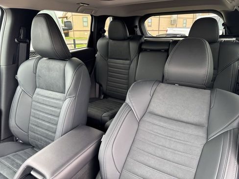 New 2026 Mitsubishi Outlander AWD image 31