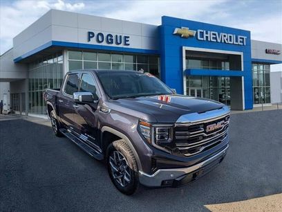 Used 2024 GMC Sierra 1500 SLT w/ SLT Premium Plus Package