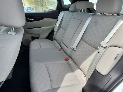 Used 2022 Nissan Rogue Sport SV AWD/4WD image 7
