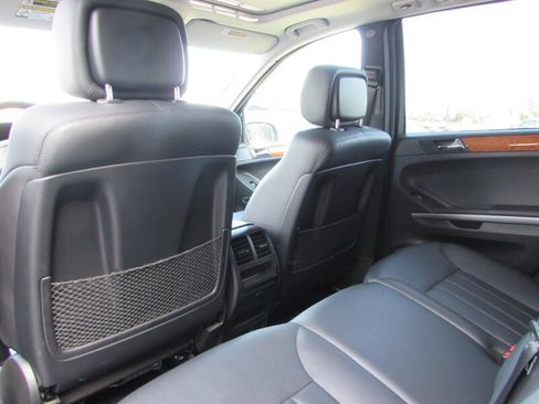 Used 2007 Mercedes-Benz ML 350 4MATIC image 12
