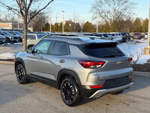 Used 2023 Chevrolet TrailBlazer LT w/ Convenience Package image 7