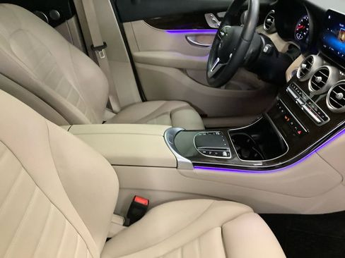 Used 2020 Mercedes-Benz GLC 300 4MATIC Coupe image 13