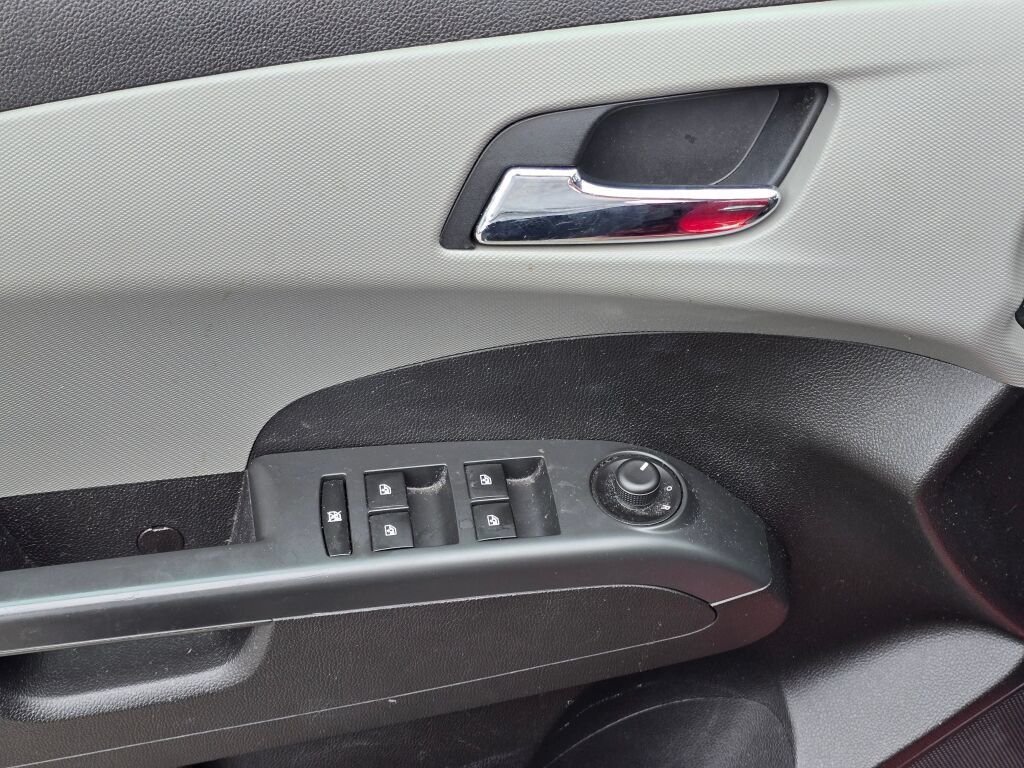Used 2013 Chevrolet Sonic LT FWD image 22