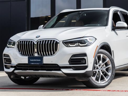 Used 2023 BMW X5 sDrive40i RWD image 3