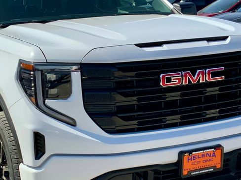 New 2026 GMC Sierra 1500 Elevation image 14