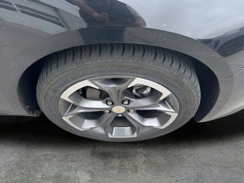 Used 2023 Chevrolet Malibu LT FWD image 34
