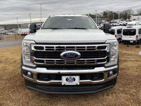 New 2025 Ford F450 XL image 2
