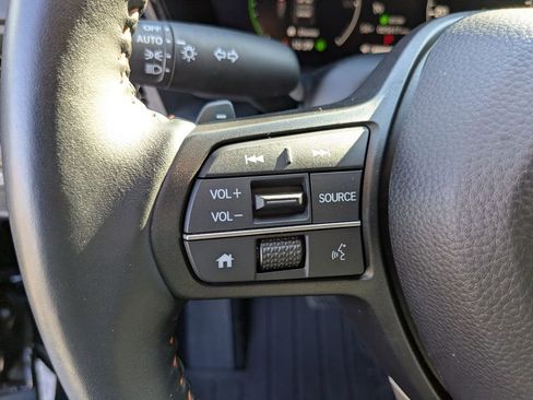 Used 2024 Honda CR-V Sport image 16