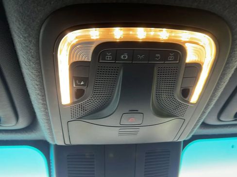 Used 2020 Freightliner Sprinter 2500 image 20