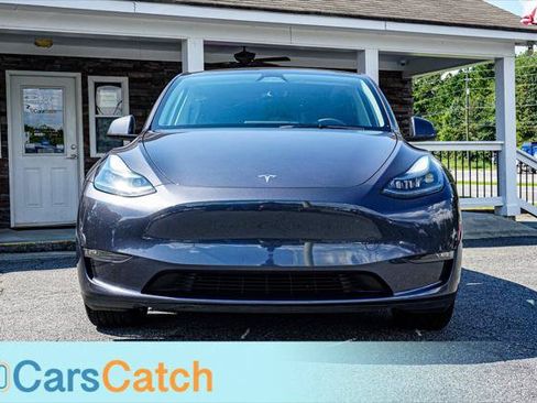 Used 2023 Tesla Model Y Long Range AWD/4WD image 8