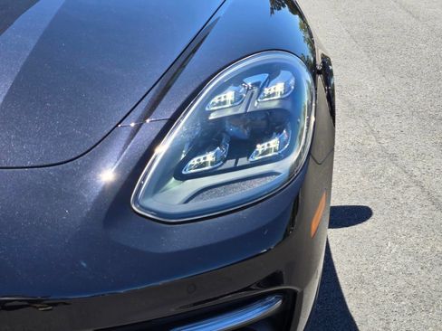 Certified 2023 Porsche Panamera 4 Platinum Edition w/ Assistance Package AWD/4WD image 13