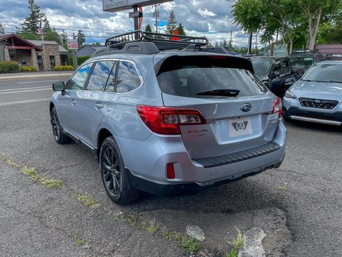 Used 2017 Subaru Outback 2.5i Limited AWD/4WD image 2