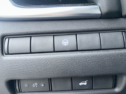 Certified 2023 Nissan Rogue SL w/ SL Premium Package image 17