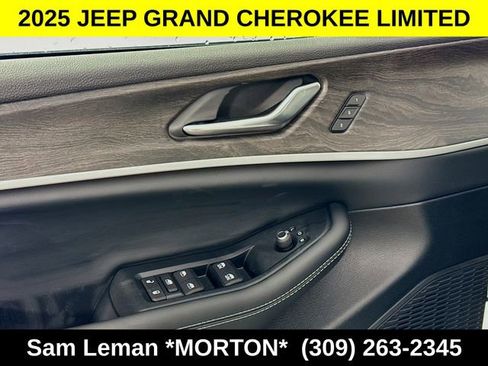 New 2025 Jeep Grand Cherokee Limited image 18
