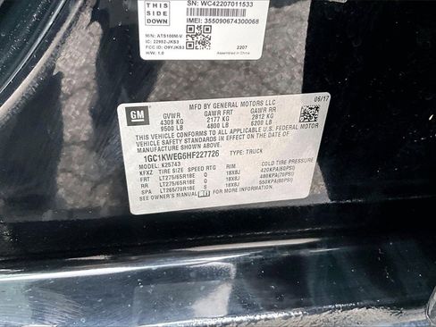 Used 2017 Chevrolet Silverado 2500 LTZ w/ Midnight Edition image 17