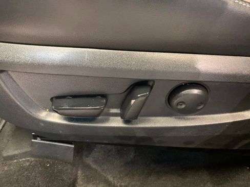 Used 2021 INFINITI QX50 Sensory image 18