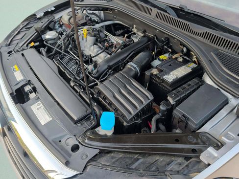 Used 2019 Volkswagen Jetta R-Line image 37