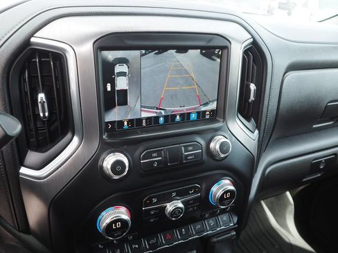 Used 2021 GMC Sierra 3500 Denali w/ Denali Ultimate Package AWD/4WD image 26