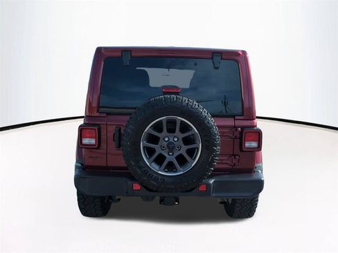 Used 2021 Jeep Wrangler Unlimited Sahara w/ Cold Weather Group AWD/4WD image 6