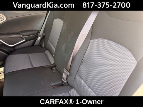 Certified 2025 Kia Soul LX w/ LX Technology Package FWD image 24