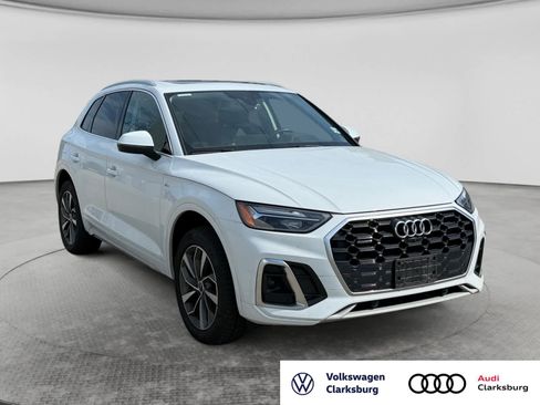 Used 2023 Audi Q5 2.0T Premium Plus w/ Premium Plus Package AWD/4WD image 3