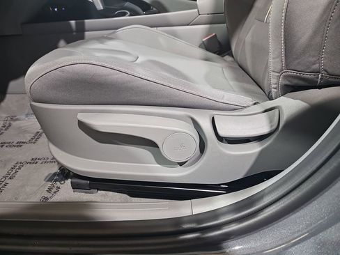 New 2026 Hyundai Elantra Sport FWD image 30