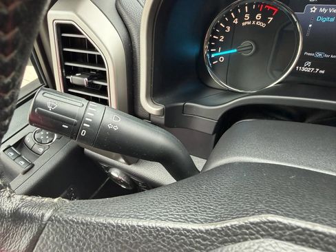 Used 2019 Ford F150 Lariat AWD/4WD image 17