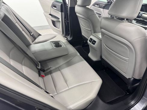 Used 2014 Honda Accord EX-L image 17