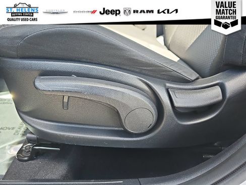 Used 2021 Kia Soul LX FWD image 16