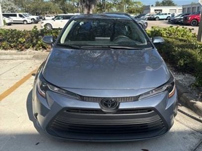 Used 2025 Toyota Corolla LE