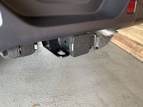 Used 2025 Jeep Wrangler Rubicon image 26