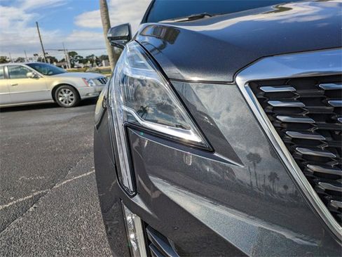 Used 2023 Cadillac XT5 Premium Luxury w/ Technology Package image 10