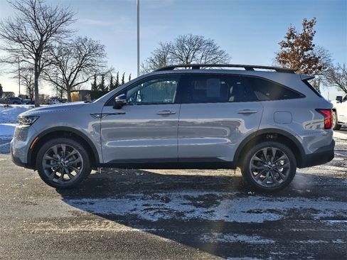 Used 2023 Kia Sorento SX Prestige image 5