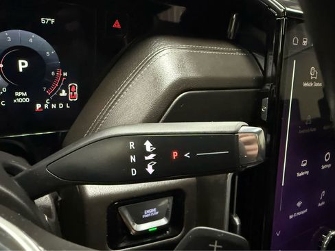 Used 2025 GMC Yukon Denali w/ Sun & Power Step Package image 18