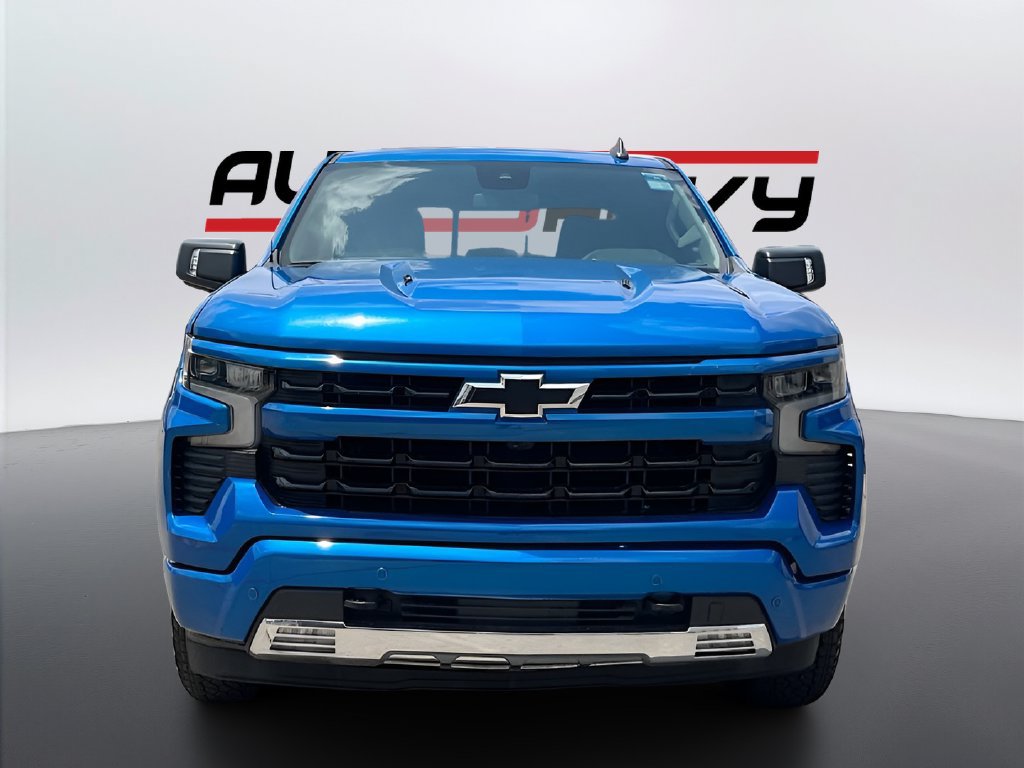 Used 2024 Chevrolet Silverado 1500 RST AWD/4WD image 2