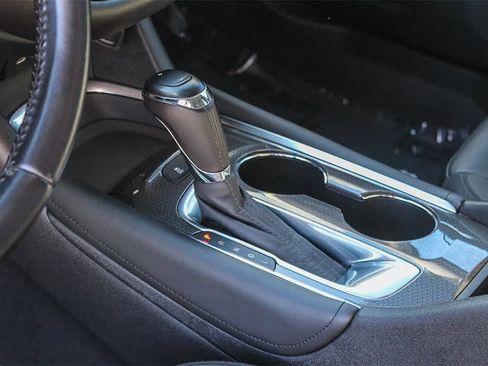 Used 2020 Chevrolet Malibu LT w/ Leather Package image 27