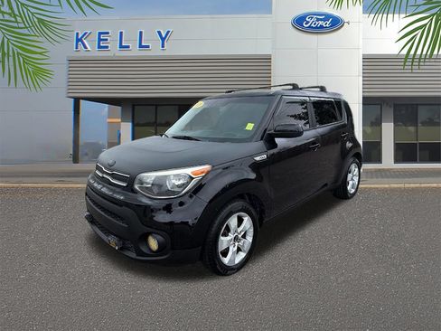 Used 2018 Kia Soul FWD image 1