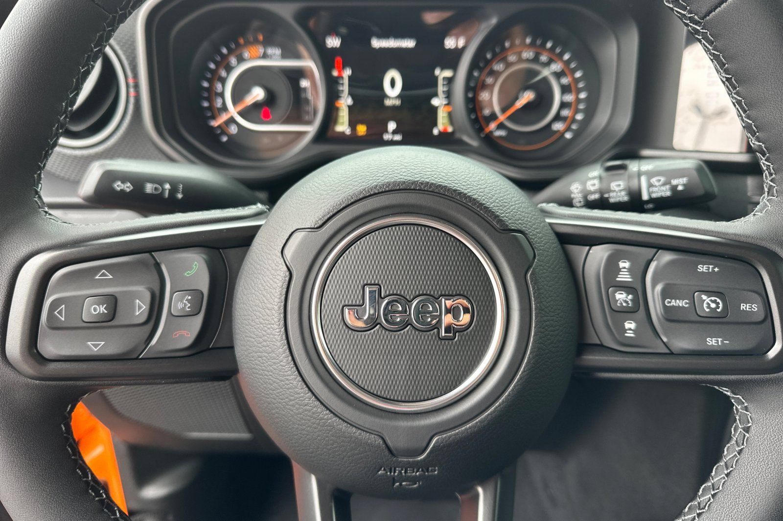New 2026 Jeep Wrangler Unlimited Rubicon AWD/4WD image 23