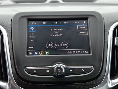 Used 2024 Chevrolet Equinox LT w/ LPO, Floor Liner Package AWD/4WD image 16