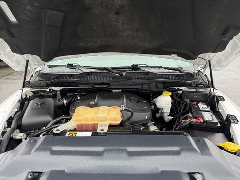 Used 2018 RAM 1500 Outdoorsman image 43