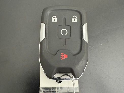 Used 2023 GMC Terrain SLE w/ Driver Convenience Package image 44