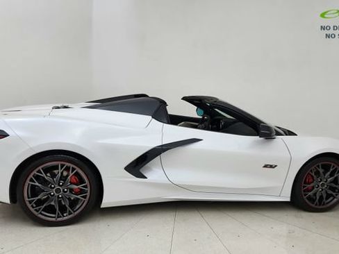 Used 2023 Chevrolet Corvette Stingray Premium Conv RWD image 10