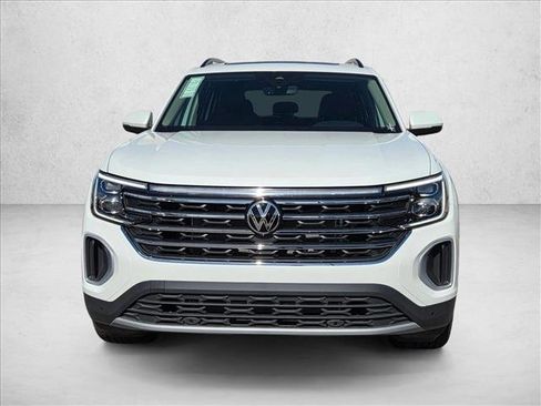 New 2026 Volkswagen Atlas SE FWD image 6
